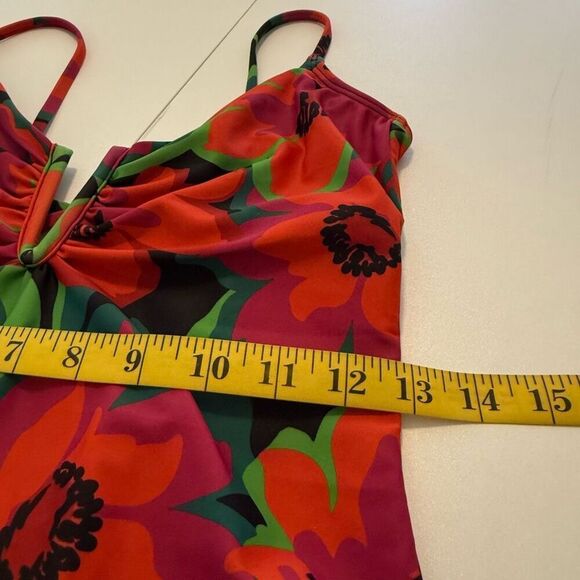 Sanctuary Savage Gardener Shirted Swimsuit Sz M Beach, Vacation, Pool - Picture 11 of 12